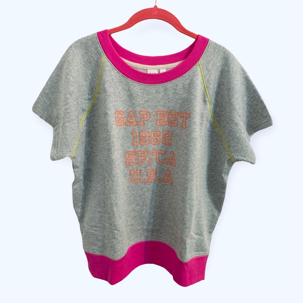 Gap short-sleeved sweatshirt